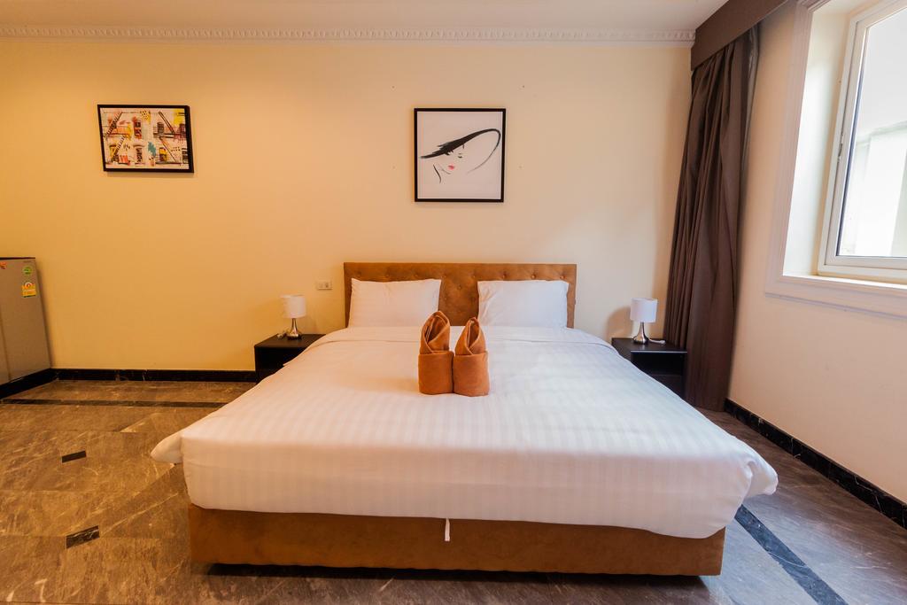 Jomtien Palace Pool Villa By Pattaya Sunny Rentals Ban Nong Tabaek Bagian luar foto